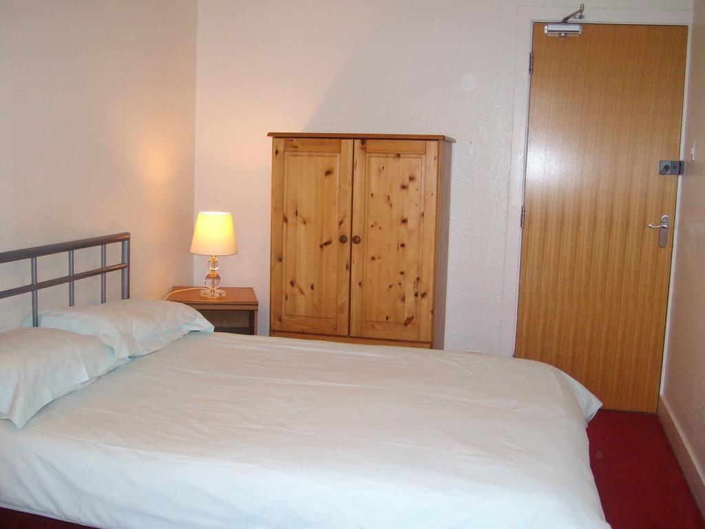 Lindhome Guest House Aberdeen Zimmer foto